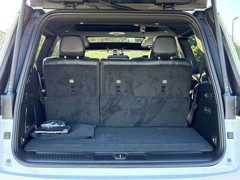 New 2026 Jeep Grand Wagoneer Limited AWD/4WD image 29