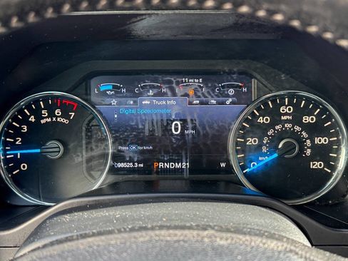 Used 2016 Ford F150 Lariat w/ Equipment Group 501A Mid image 25