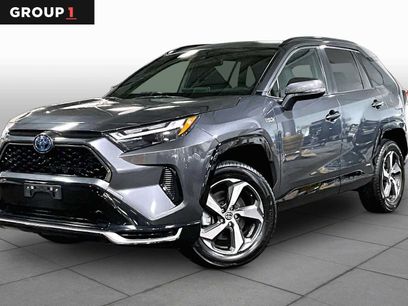Used 2023 Toyota RAV4 SE w/ Weather & Moonroof Package