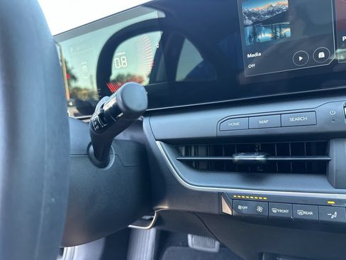 Certified 2025 Kia K4 FWD image 30