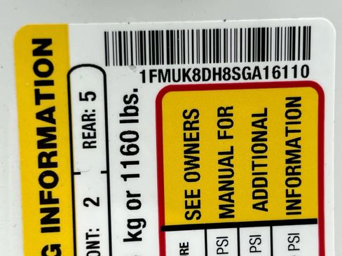 Used 2025 Ford Explorer Active w/ Active Comfort Package image 36