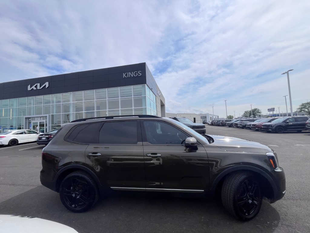 Certified 2023 Kia Telluride EX X-Line AWD/4WD image 3