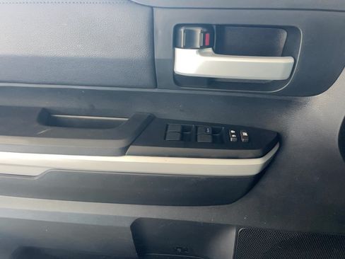 Used 2019 Toyota Tundra SR5 w/ TRD Off Road Package AWD/4WD image 13