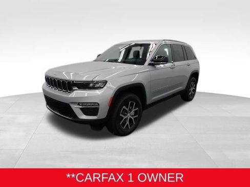 Used 2025 Jeep Grand Cherokee Limited image 5