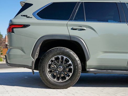 Used 2023 Toyota Sequoia SR5 image 4