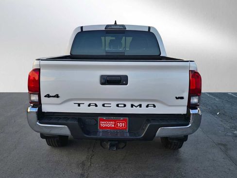 Used 2019 Toyota Tacoma SR5 image 4