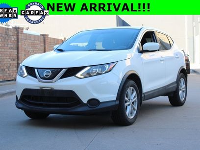 Used 2018 Nissan Rogue Sport S w/ S Appearance Package