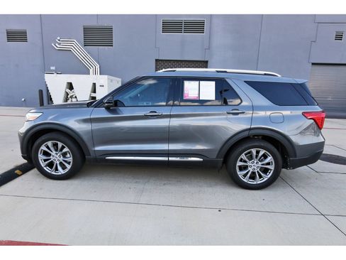 Used 2021 Ford Explorer Limited w/ Equipment Group 301A RWD image 5
