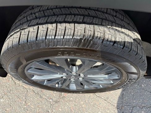 Used 2022 Chevrolet Traverse RS w/ LPO, Floor Liner Package AWD/4WD image 14