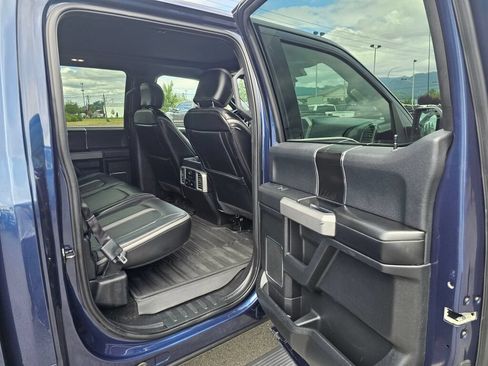 Used 2018 Ford F150 Platinum w/ Technology Package AWD/4WD image 12