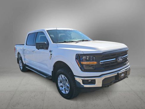 Used 2024 Ford F150 XLT image 2