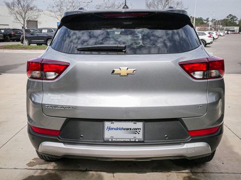 Used 2024 Chevrolet TrailBlazer LT w/ Driver Confidence Package image 9