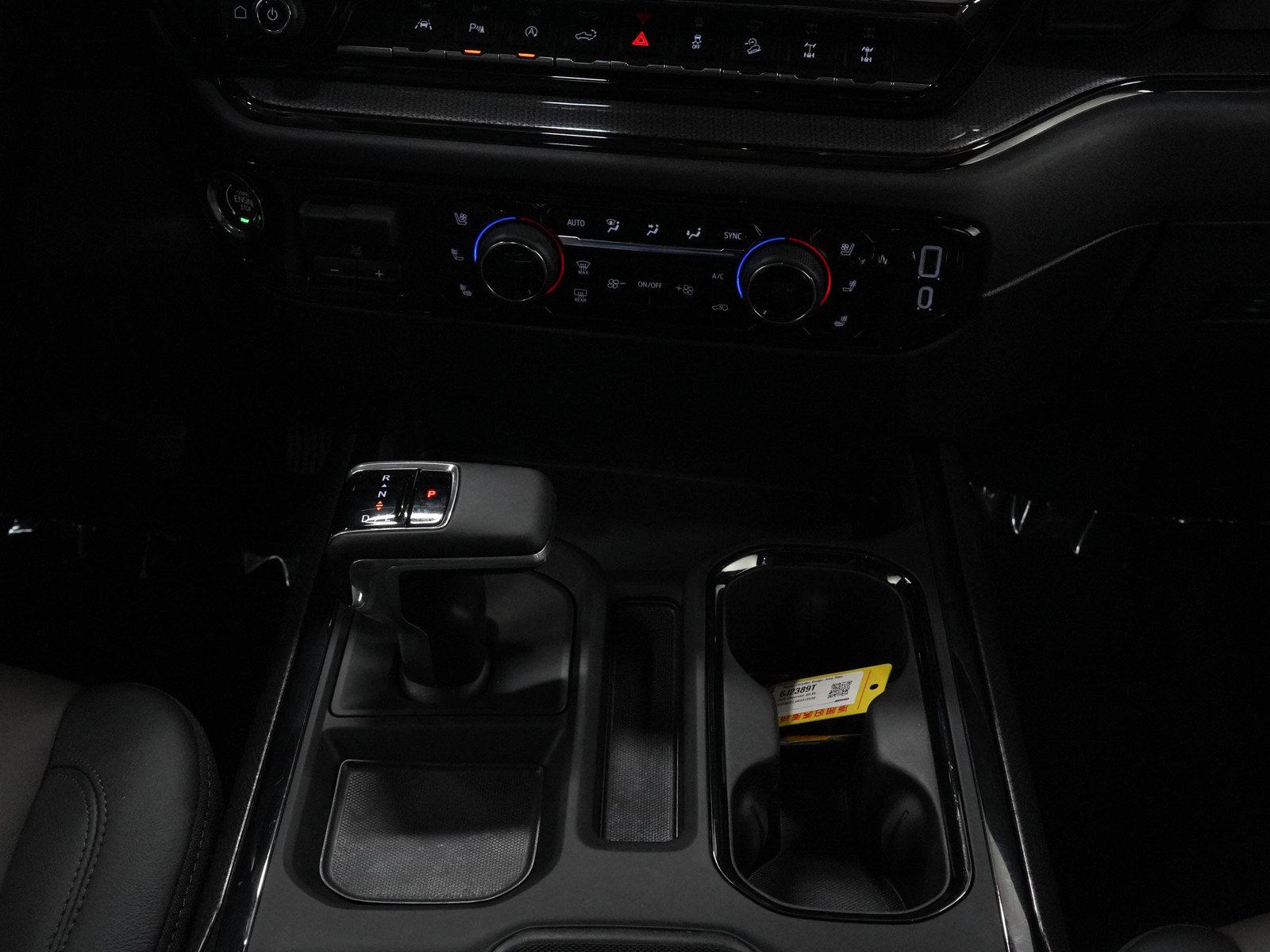 Used 2025 Chevrolet Silverado 1500 ZR2 w/ Technology Package AWD/4WD image 17
