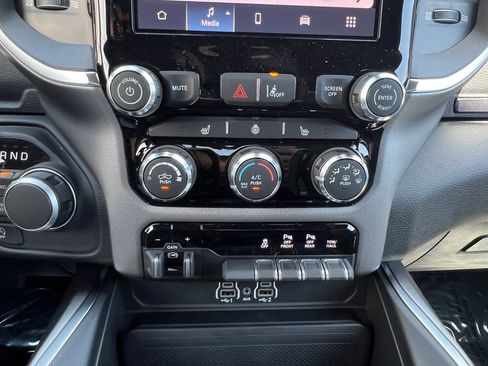 New 2026 RAM 1500 Big Horn w/ Night Edition AWD/4WD image 26