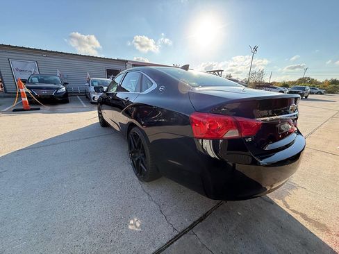 Used 2017 Chevrolet Impala LT w/ Leather Package image 25