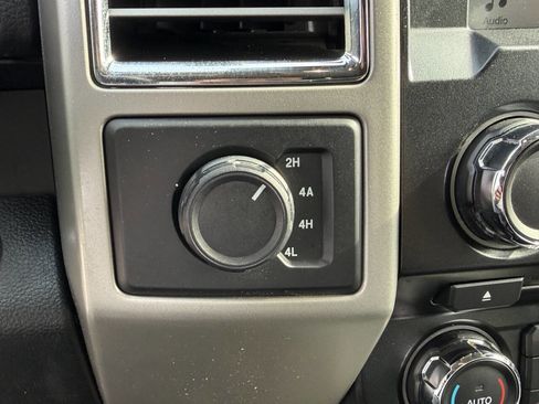 Used 2016 Ford F150 Lariat AWD/4WD image 15