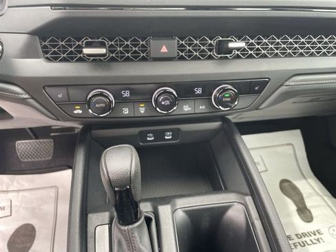 Certified 2023 Honda Accord EX image 17
