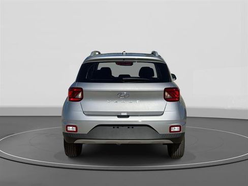 New 2026 Hyundai Venue SEL image 4