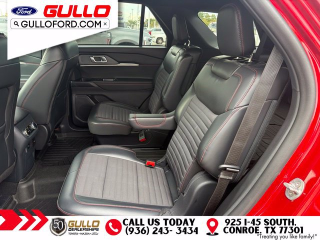 Used 2025 Ford Explorer ST-Line AWD/4WD image 8