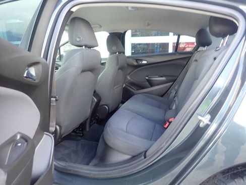 Used 2017 Chevrolet Cruze LT w/ Convenience Package image 13
