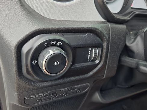 Used 2025 Jeep Wrangler Sport AWD/4WD image 26