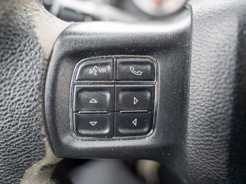 Used 2017 RAM 1500 Classic SLT image 21