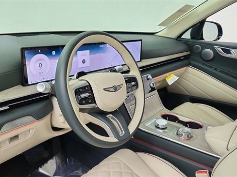 Used 2025 Genesis GV80 3.5T Prestige image 20