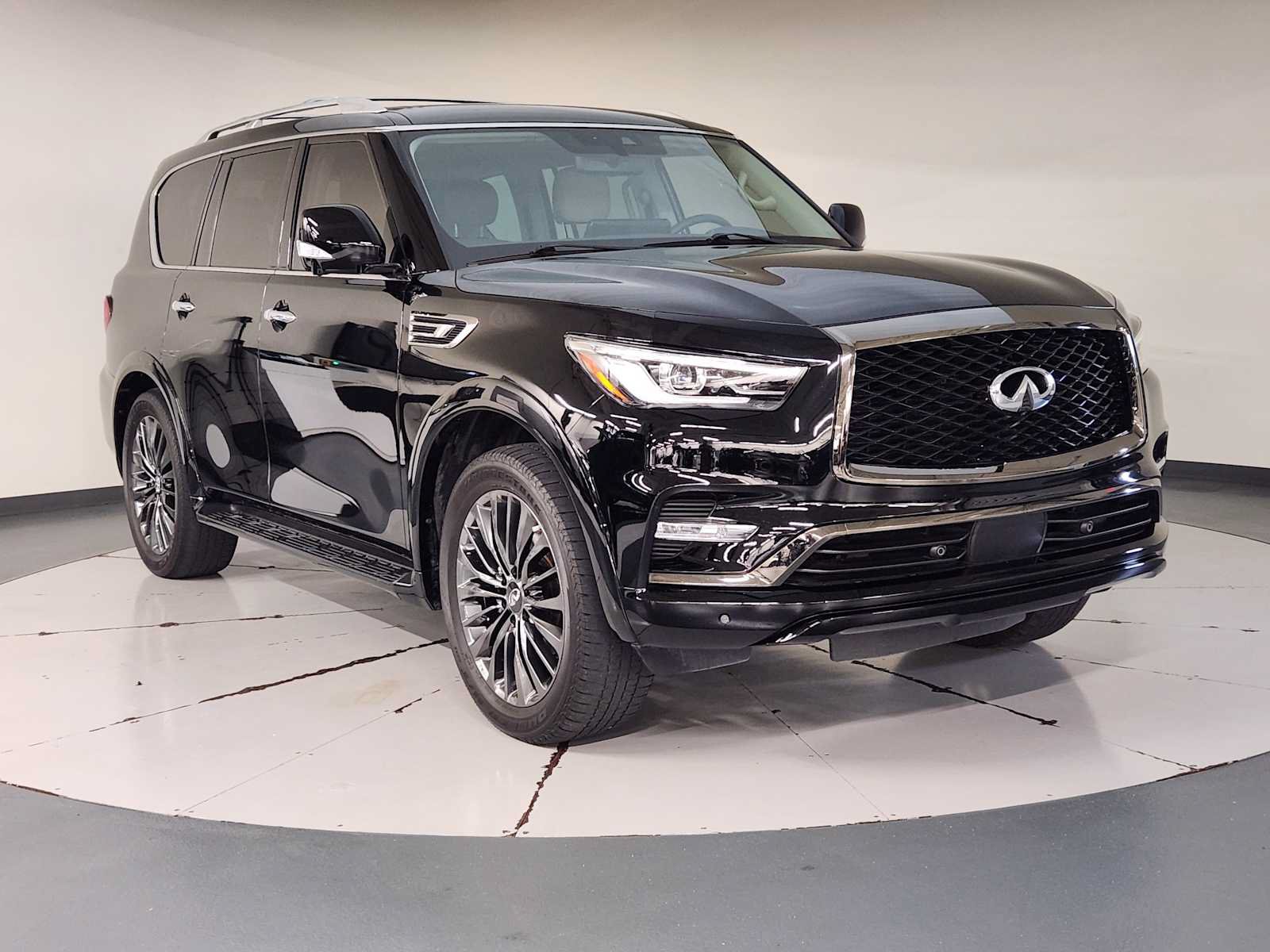 Used 2023 INFINITI QX80 Premium Select w/ Cargo Package AWD/4WD image 7