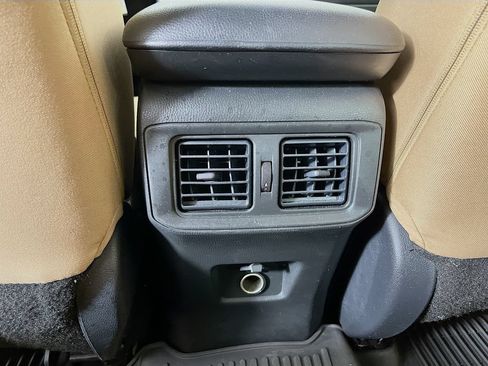 Used 2025 Toyota RAV4 LE FWD image 31