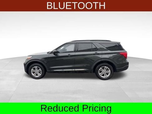 Used 2022 Ford Explorer XLT image 4