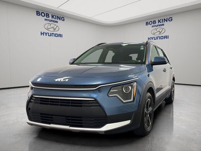 Used 2024 Kia Niro EX