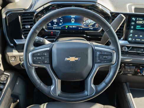 Used 2024 Chevrolet Silverado 2500 LTZ w/ LTZ Plus Package image 32