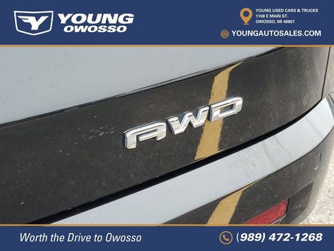 Used 2023 GMC Acadia Denali w/ Denali Ultimate Package AWD/4WD image 37