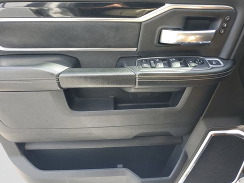 Used 2021 RAM 2500 Laramie w/ Night Edition AWD/4WD image 19