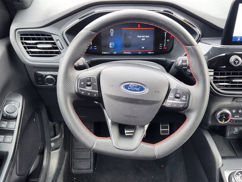 Used 2023 Ford Escape ST-Line image 23