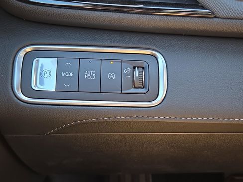 New 2025 Buick Enclave Sport Touring w/ Power Package image 13