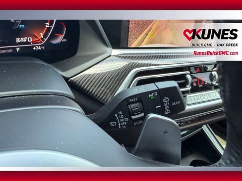 Used 2022 BMW X5 M50i image 19