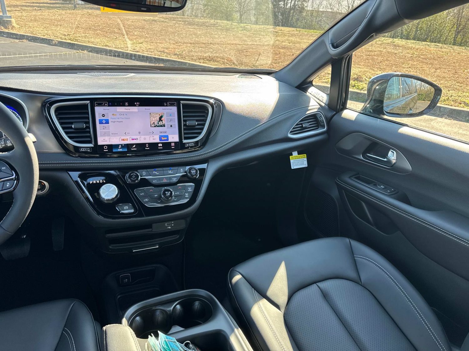 New 2026 Chrysler Pacifica Select w/ S Appearance Package FWD image 21