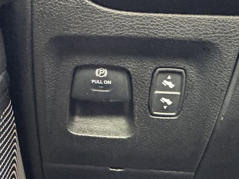 Used 2019 RAM 1500 Limited image 22