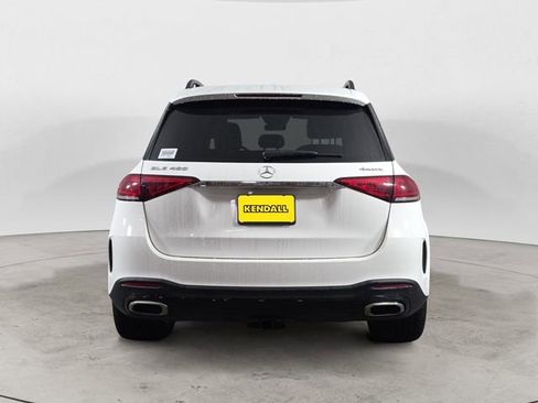 Used 2021 Mercedes-Benz GLE 450 4MATIC image 4