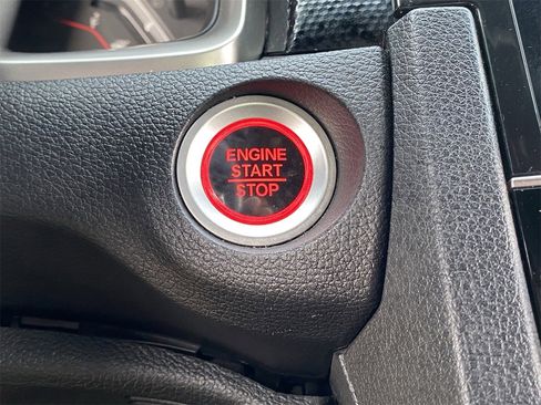 Used 2019 Honda Civic Sport image 29