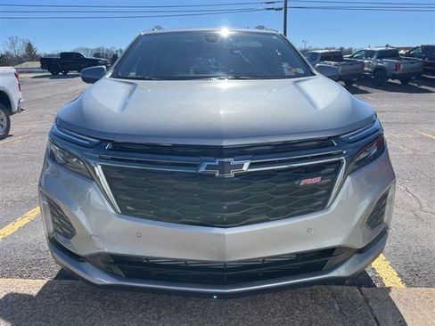 Used 2023 Chevrolet Equinox RS w/ RS Leather Package image 2