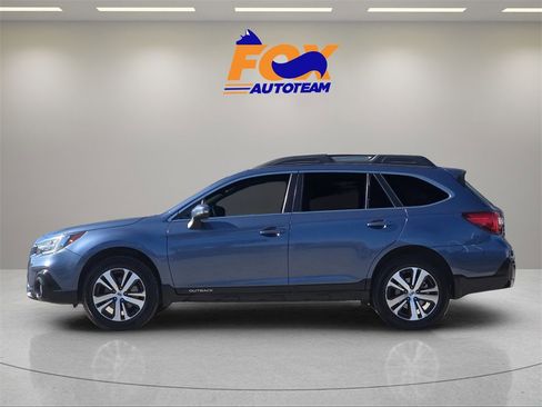 Used 2018 Subaru Outback 2.5i Limited image 2