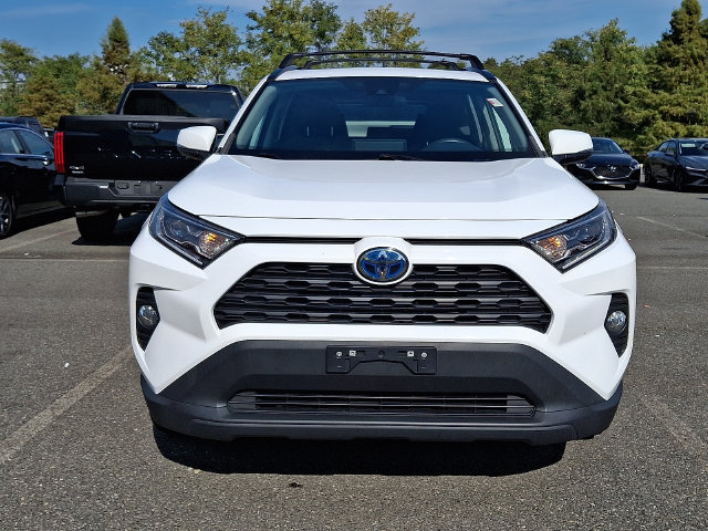 Used 2021 Toyota RAV4 XLE w/ Convenience Package AWD/4WD image 2