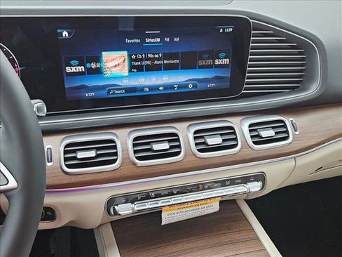 New 2026 Mercedes-Benz GLE 350 4MATIC image 17