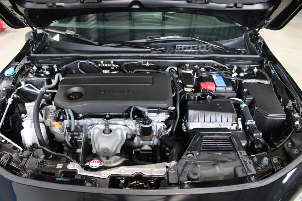 Used 2025 Honda Civic LX image 9
