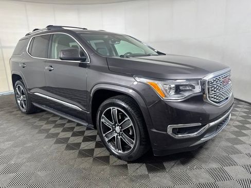 Used 2017 GMC Acadia Denali w/ Technology Package AWD/4WD image 1