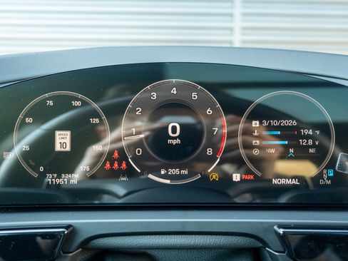 Certified 2024 Porsche Cayenne image 27