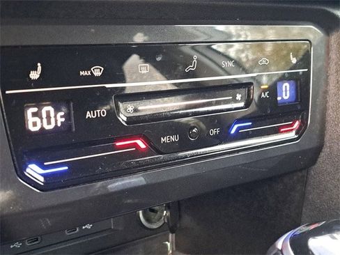 Certified 2023 Volkswagen Tiguan SE image 26