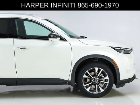 Used 2023 INFINITI QX60 Luxe w/ Cargo Package FWD image 13